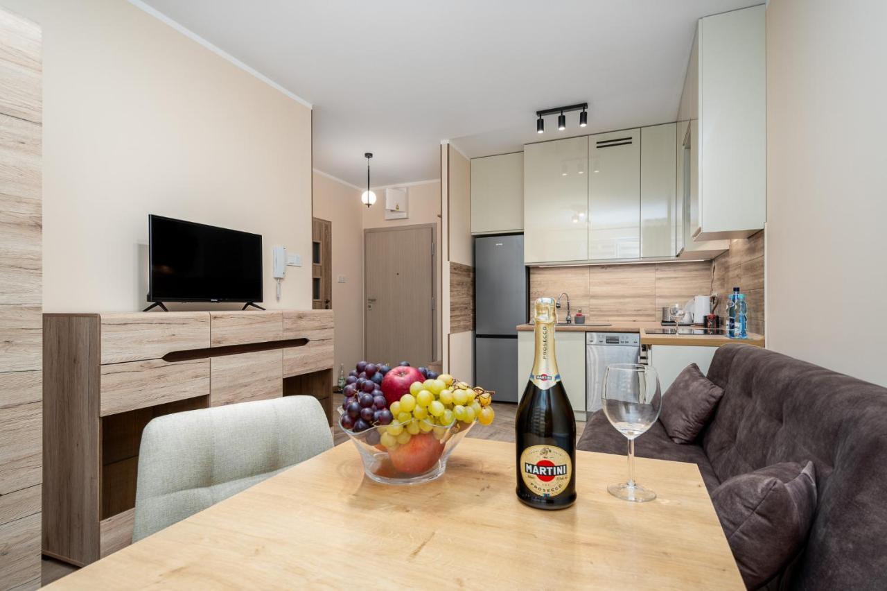 Warsaw Apartments White Ngoại thất bức ảnh