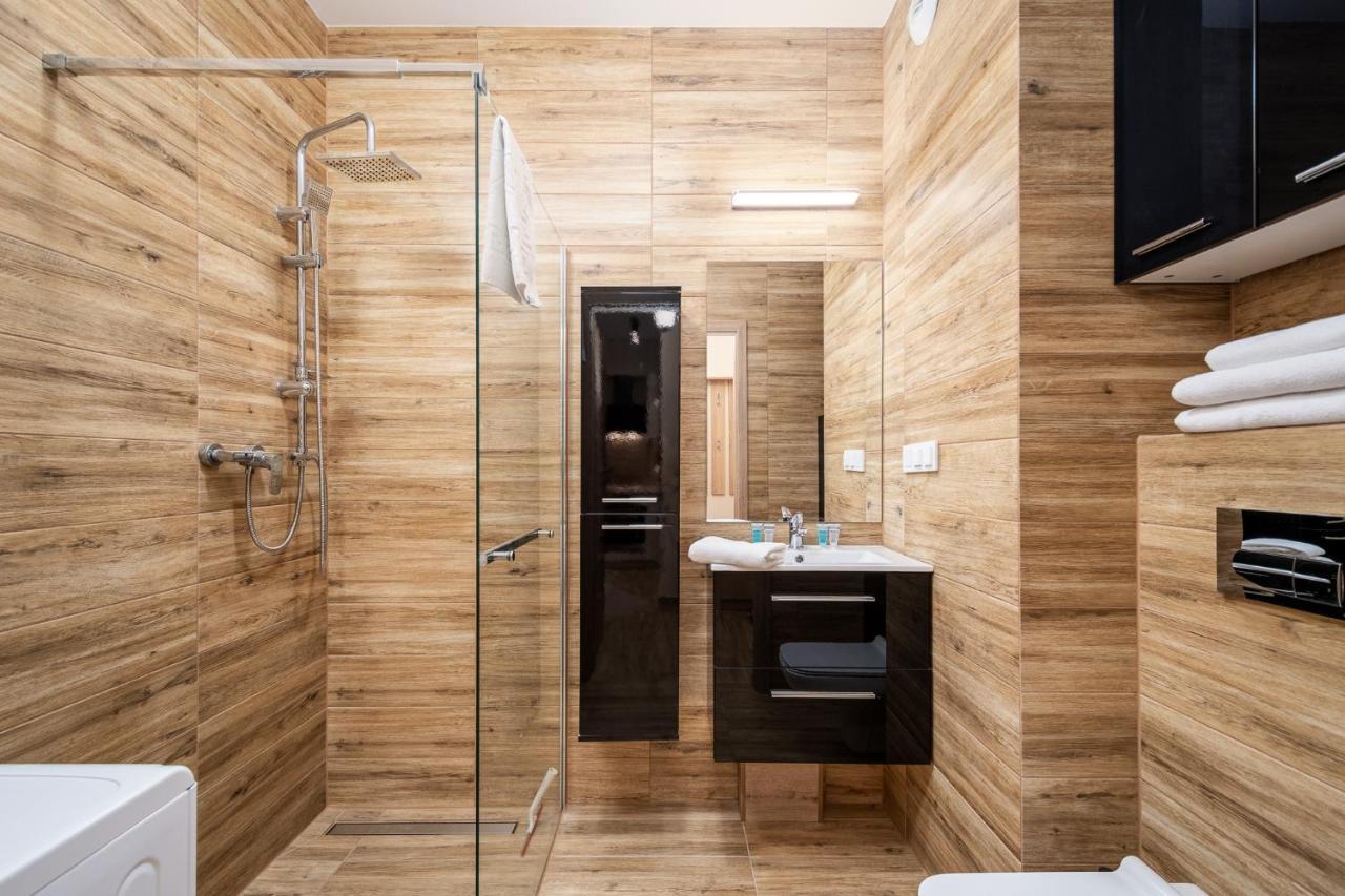 Warsaw Apartments White Ngoại thất bức ảnh