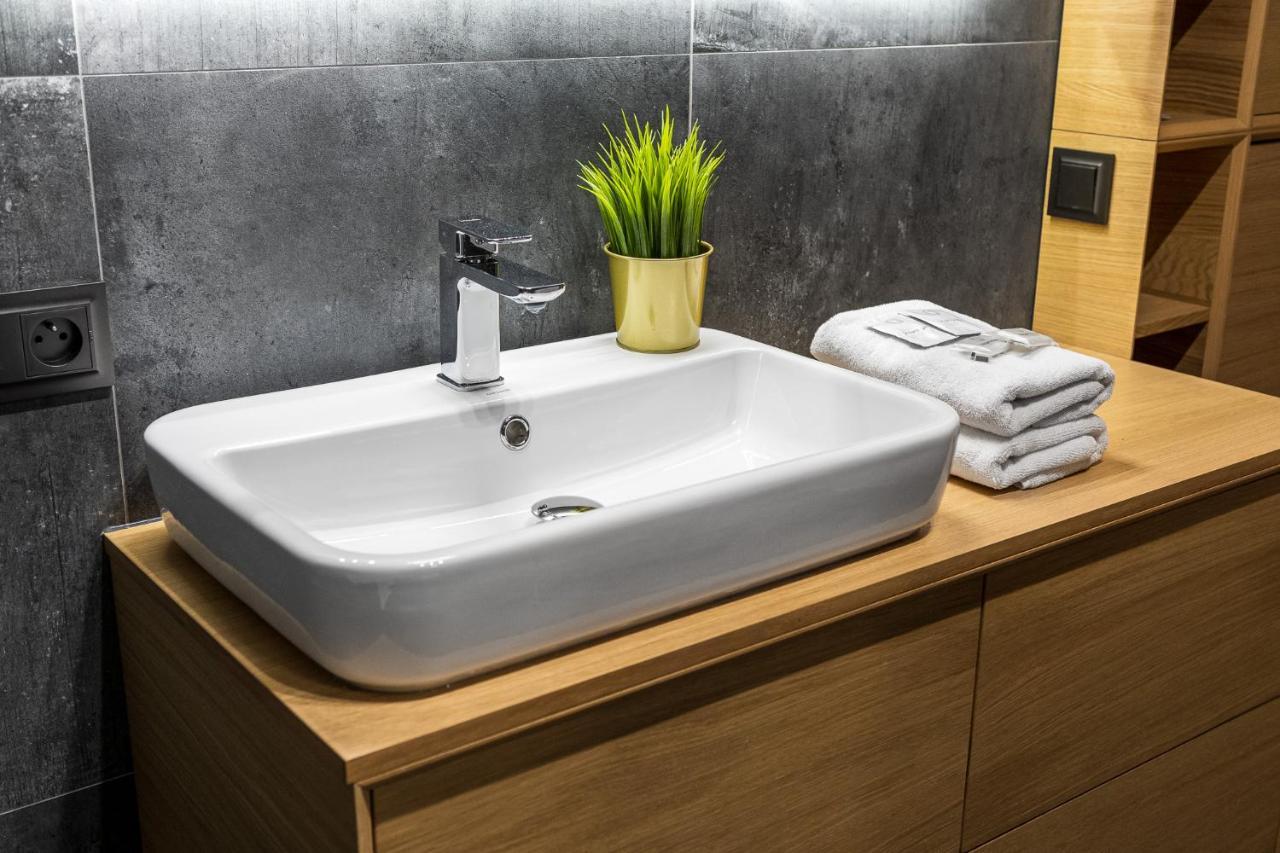 Warsaw Apartments White Ngoại thất bức ảnh